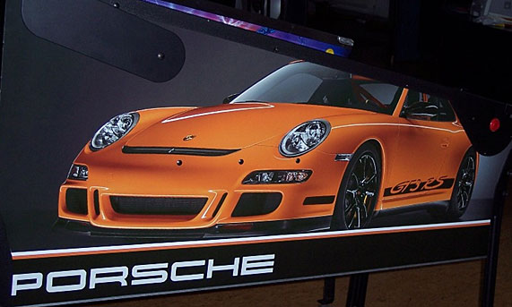 Porsche side art