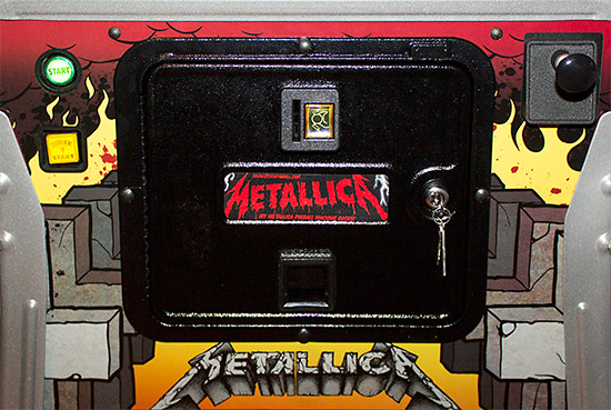 Master of Puppets cabinet front