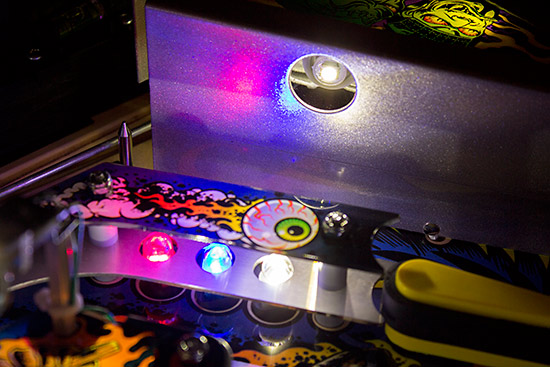 Playfield lighting in the apron