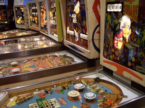 Here are some of the 20 classic electro-mechanical games that the Pacific Pinball Museum brought to the show