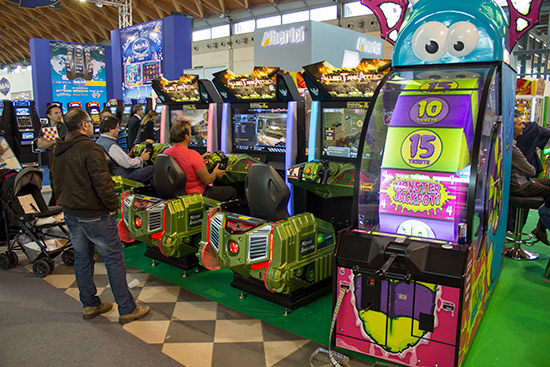 Driving games remained the large set-piece attractions