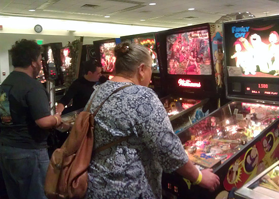 Family Guy, what I believe was my old TOTAN, Earthshaker and a few others. Standing to the left is "Crazy Eddie", an excellent, although slightly aromatic pinball player. Just kidding Eddie, you're a good guy.