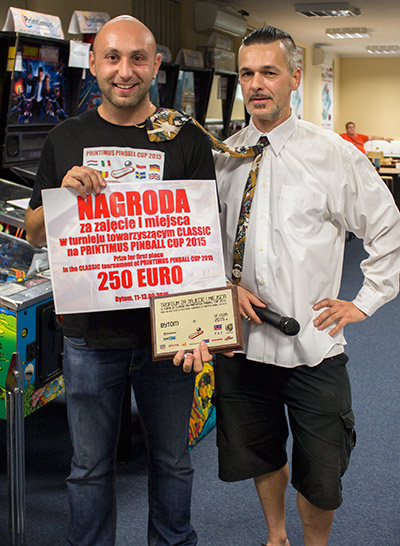 Classic Tournament winner, Daniele Acciari, who won another €250 and second winner's T-shirt 