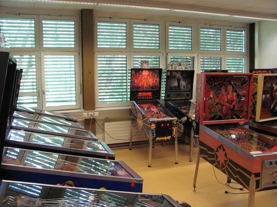 The main PinballEd hall, with around 15 machines on offer