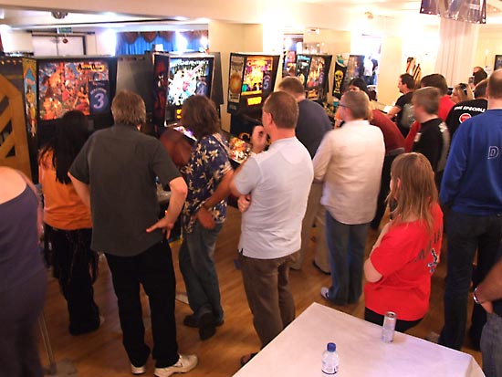 Players in the UK Pinball Open