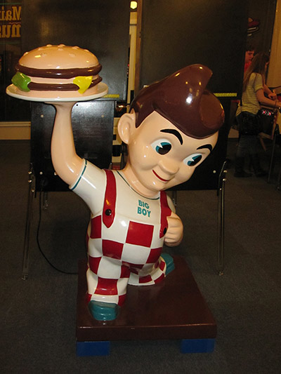 A full-size fiberglass Big Boy statue -- just looking at it makes me hungry for a signature double-decker cheeseburger